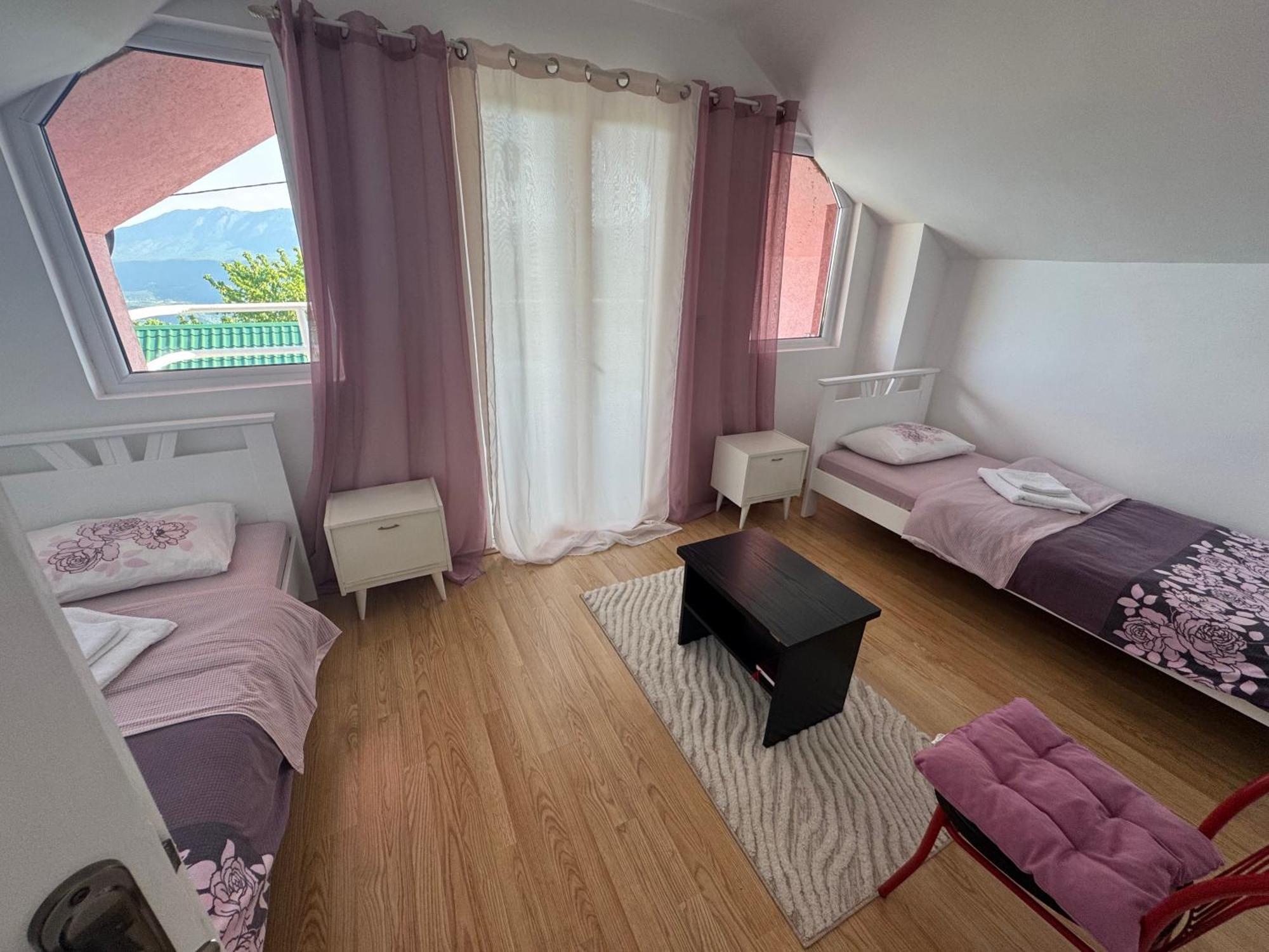 Holiday Village Ostrog Нікшич Екстер'єр фото